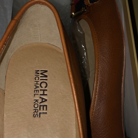 Michael Kors flats - Picture 3 of 8